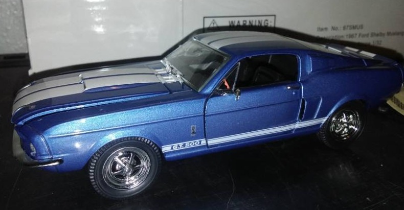 lot 101 image: 1967 Ford Shelby Mustang, blue, 132 Scale. Diecast.
