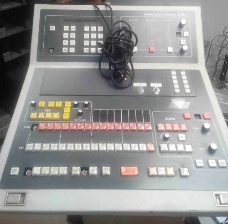 lot 105 image: Green Valley Group Master 21 control panel model 97400.
