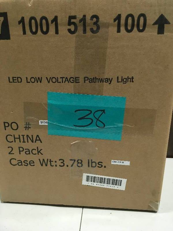 lot 38 image: Hampton Bay Low-Voltage Black Outdoor Integrated LED Landscape Coach Style Path Light with Water Glass Lens (6-Pack) in good condition