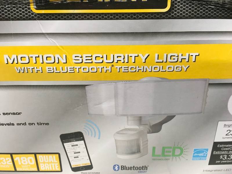 lot 90 image: Defiant 270 Degree White LED Bluetooth Motion Outdoor Security Light in good Condition