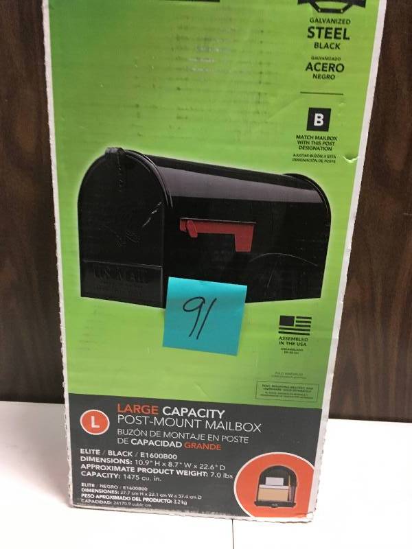 lot 91 image: Gibraltar Elite Large Premium Steel Post-Mount Mailbox in Black in Good Condition