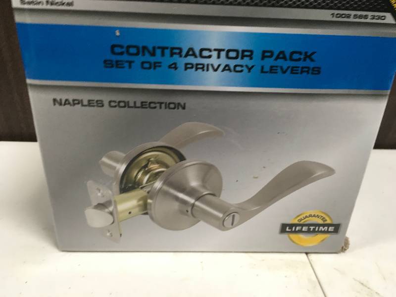 lot 99 image: DEFIANT SET OF 4 NAPLES PRIVACY DOOR LEVERS CONTRACTOR PACK SATIN NICKEL in Good Condition