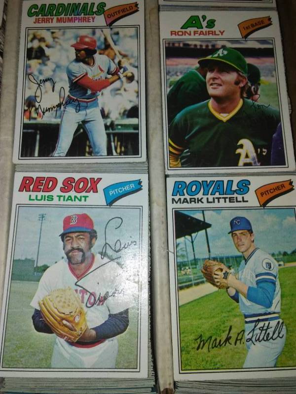 lot 25 image: 5000 MLB baseball cards. 17 1977 Cards, Puckett, Gwynn, Mays, Mack