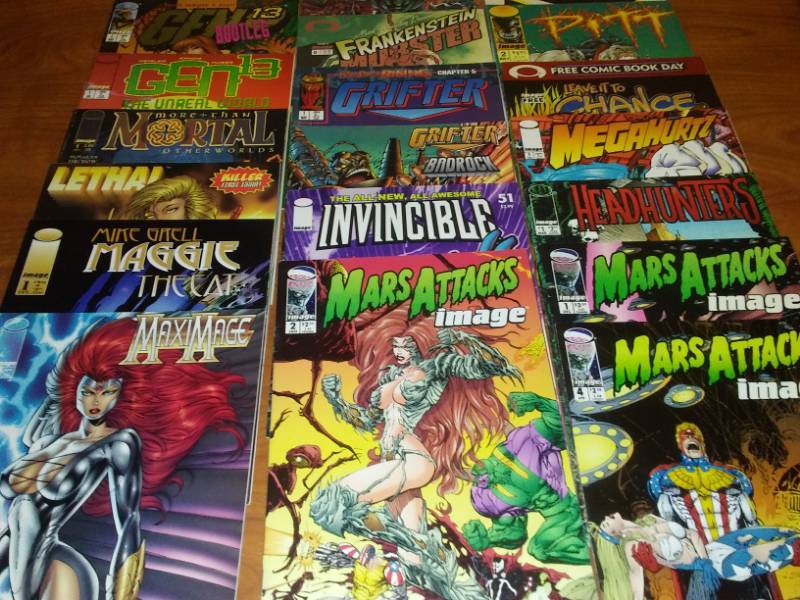 lot 98 image: 20 comics Mars Attacks, GEN 13, Grifter, Invincible, many issue #1s,