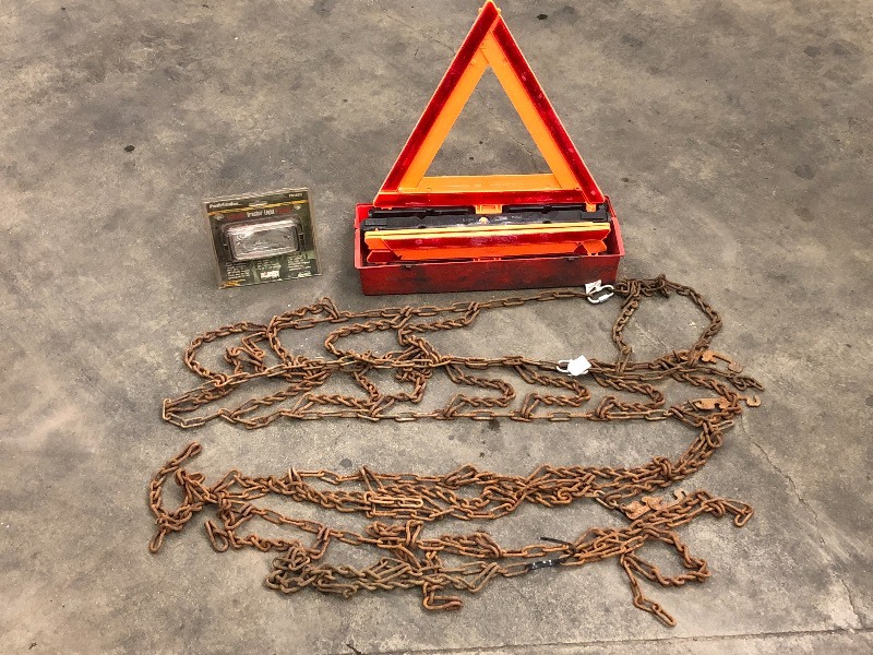 lot 12 image: Lot Of (1) Roadside Reflective Tri...