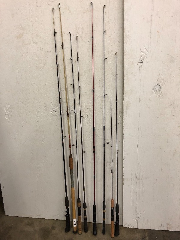 lot 51 image: Lot Of (7) Assorted Casting & Spinn...