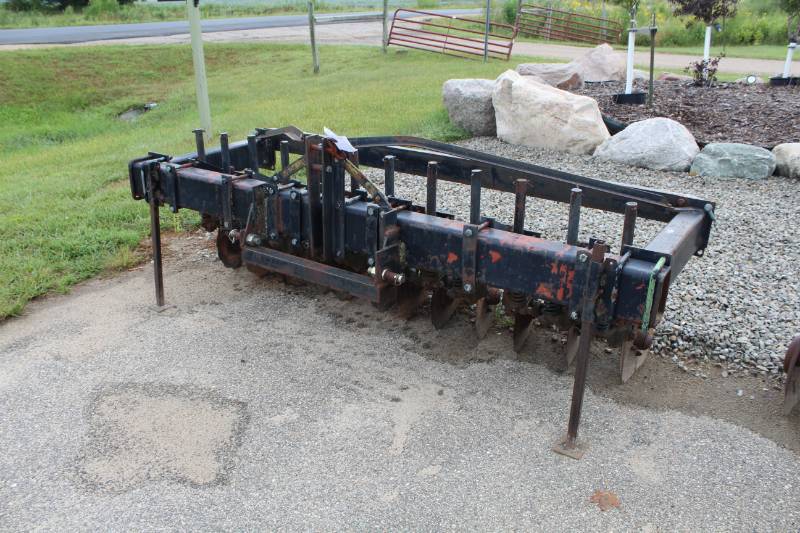 lot 450 image: Yetter Crimp Tiller Three Point Hitch Attachment