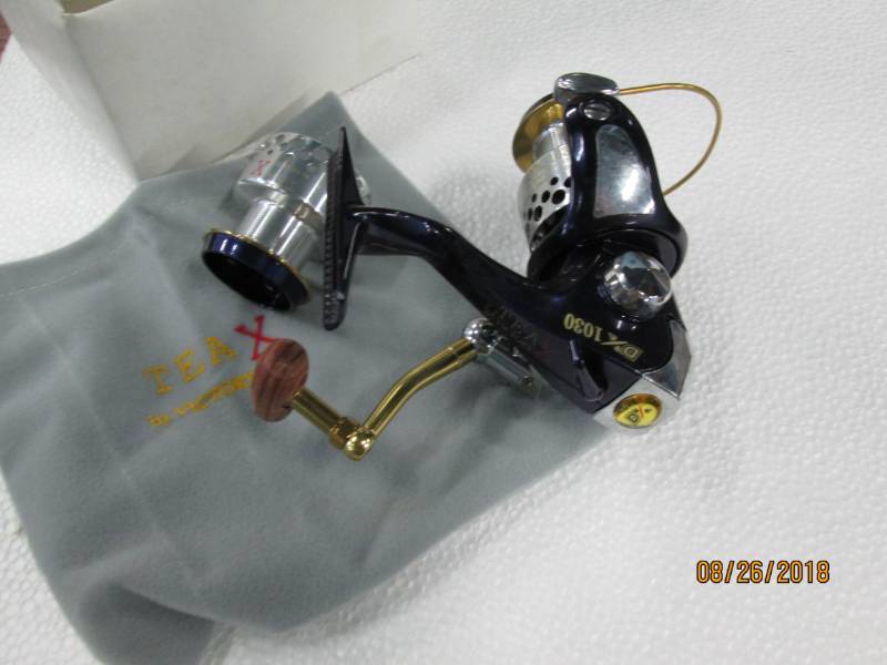 lot 9 image: Victory Spinning reels for fishing....