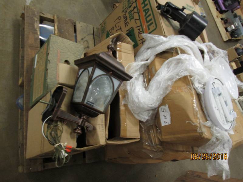 lot 30 image: Lot of light fixtures and electrica...