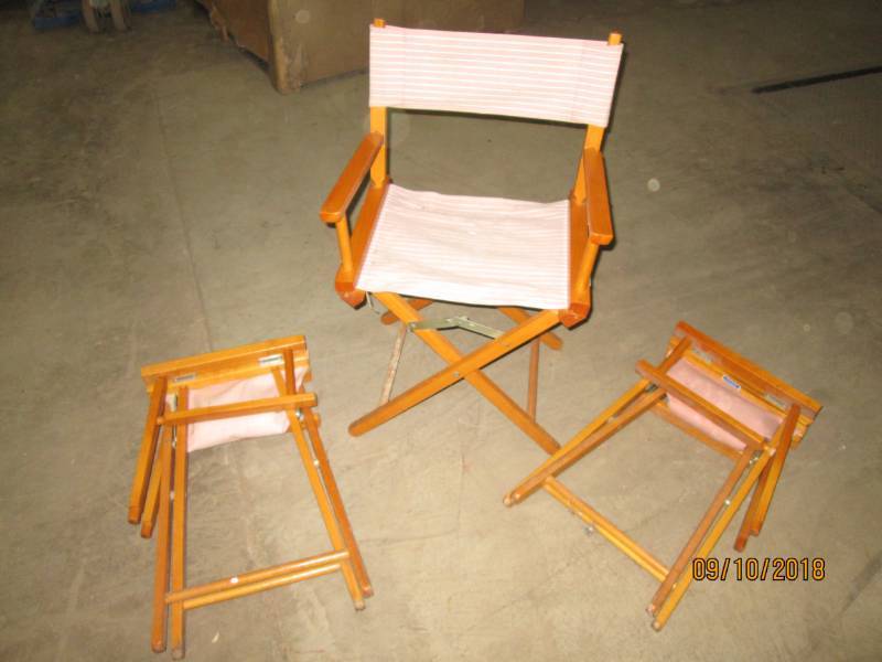 lot 54 image: 3 folding directors chairs...