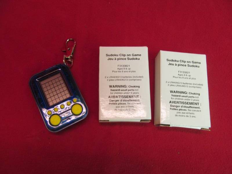 lot 17 image: Sudoku key chains
