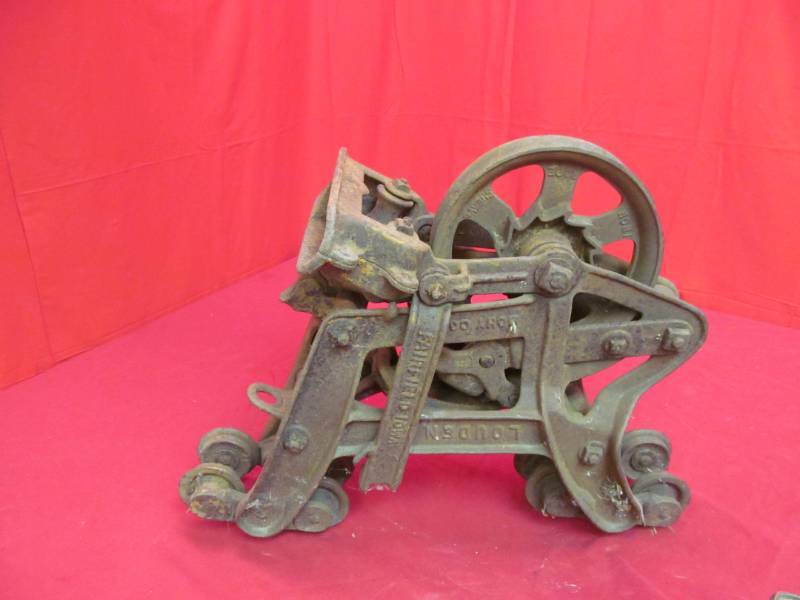 lot 47 image: Vintage easy lock hay trolley, block and tackle