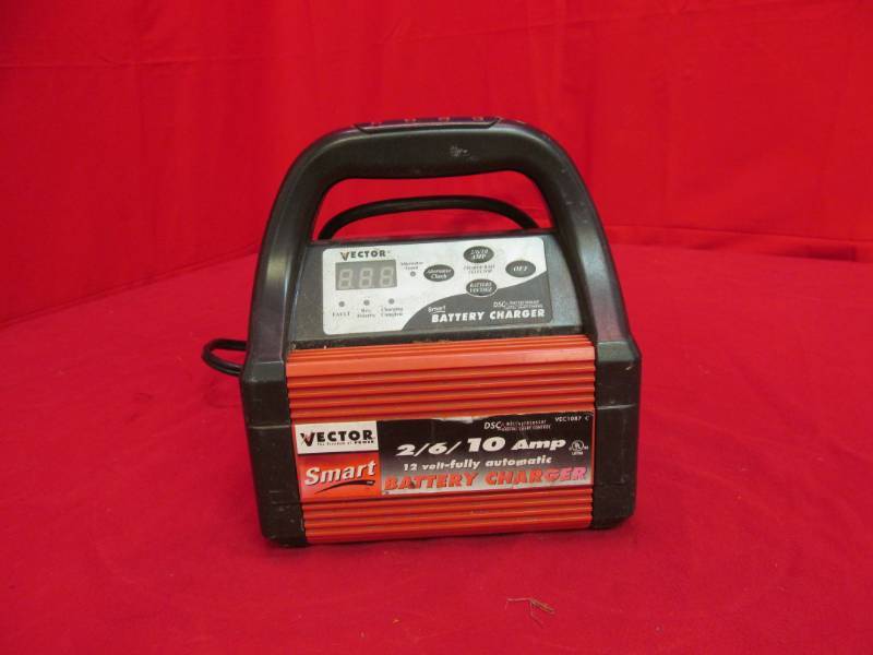 lot 84 image: battery charger