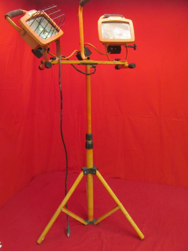 lot 125 image: light