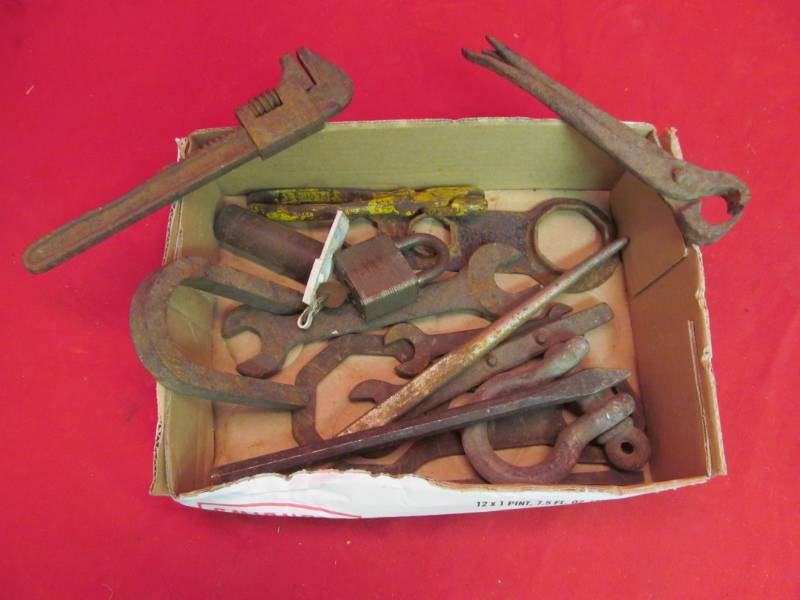 lot 139 image: tools