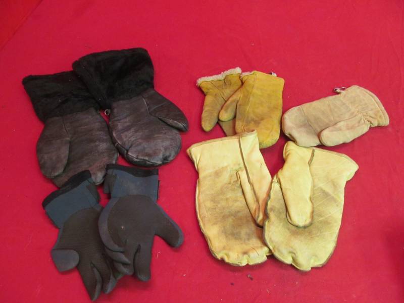 lot 145 image: gloves