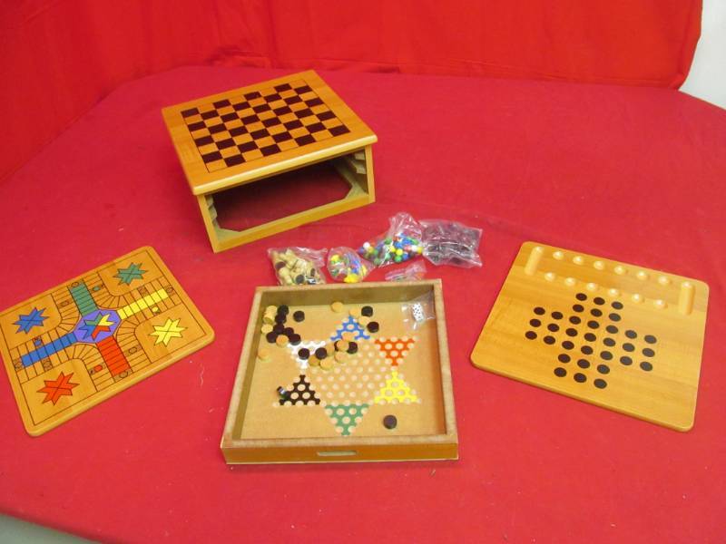 lot 151 image: game board