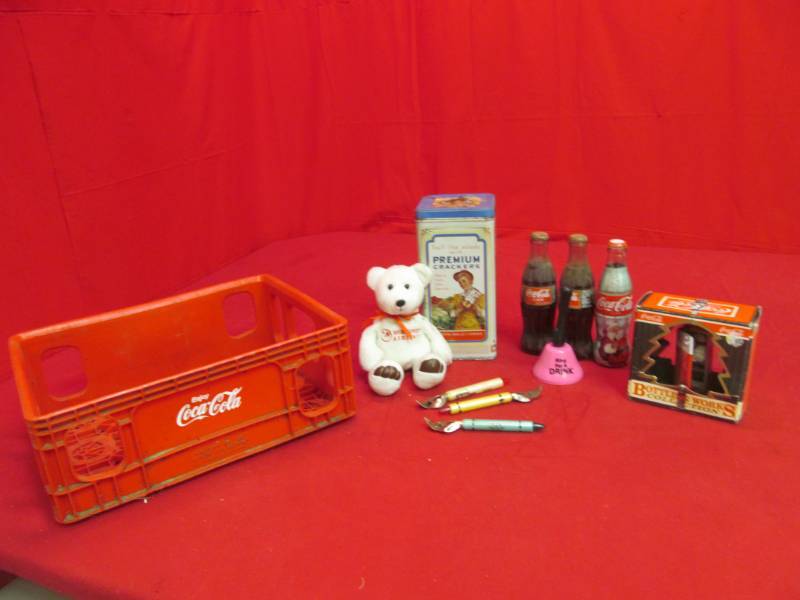 lot 163 image: Coca-Cola