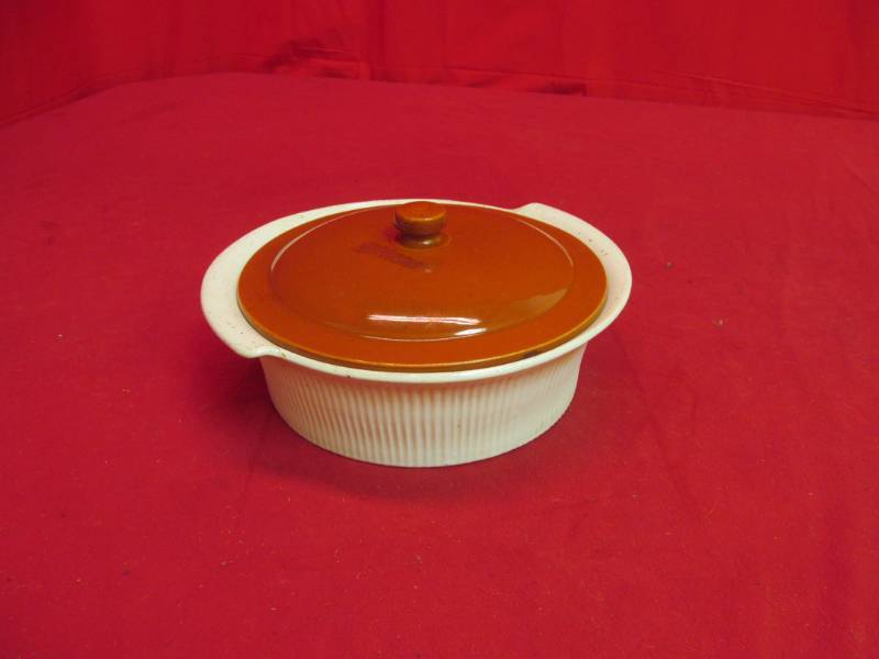 lot 173 image: Red Wing