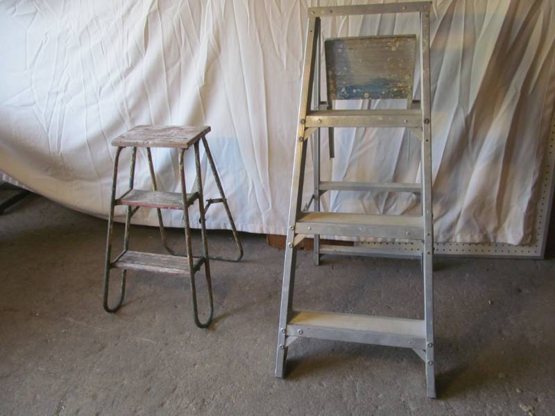 lot 208 image: ladder