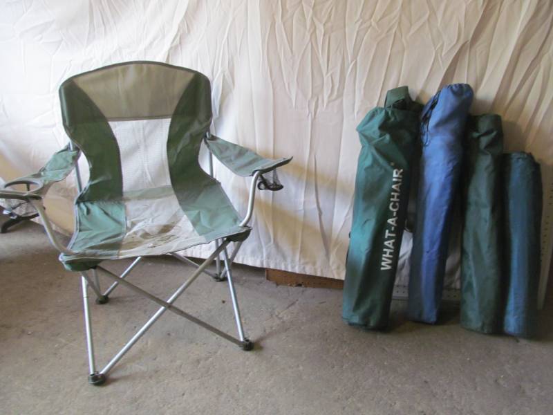 lot 213 image: chair