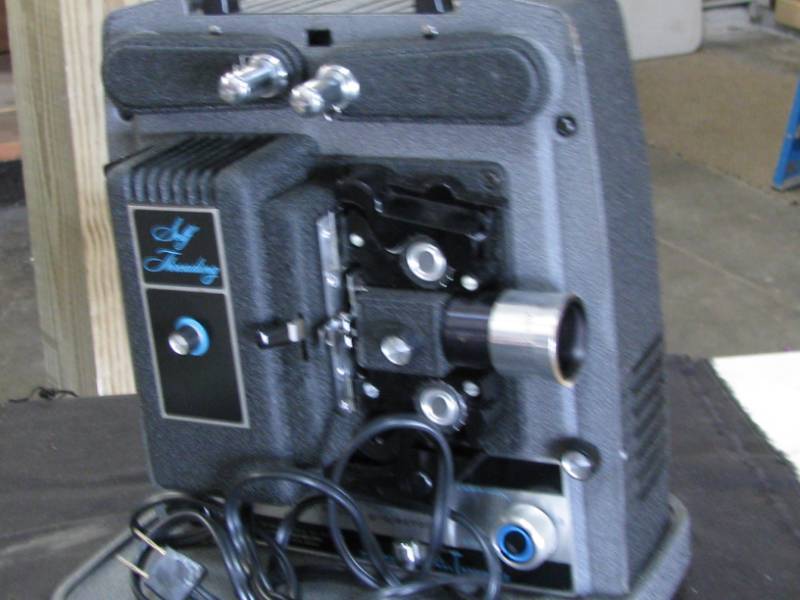 Wards 8mm  Movie Projector