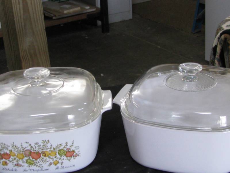 Pyrex Covered Casserole