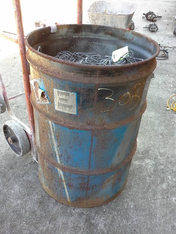 lot 13 image: Barrel of Wire Brick Ties
