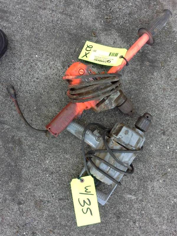 lot 35 image: Pair of Heavy Duty Drills (Black & Decker and Milwaukee)