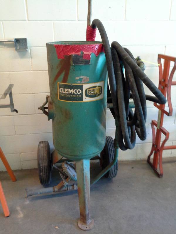 lot 99 image: Clemco Industries Blast Cleaner