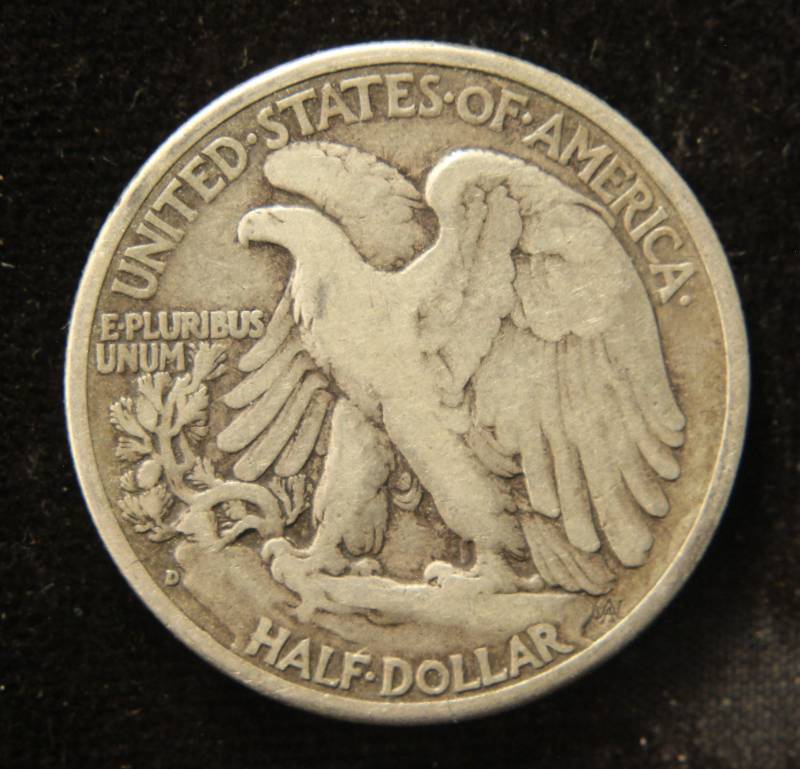 1939-D WALKING LIBERTY HALF DOLLAR