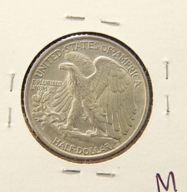 1943 WALKING LIBERTY SILVER HALF AU58