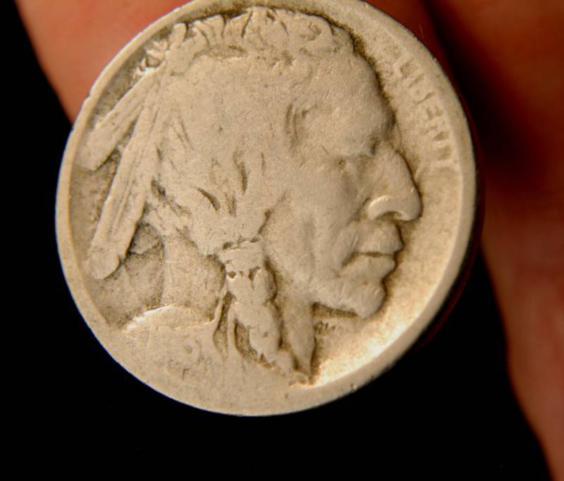 1913-S TYPE 2 US BUFFALO NICKEL KEY DATE COIN