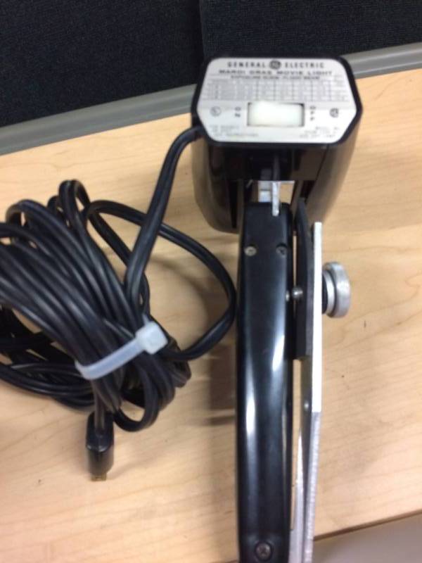 lot 5 image: Vintage General Electric Mardi Gras Movie Light Exposure Guide-Flood Beam