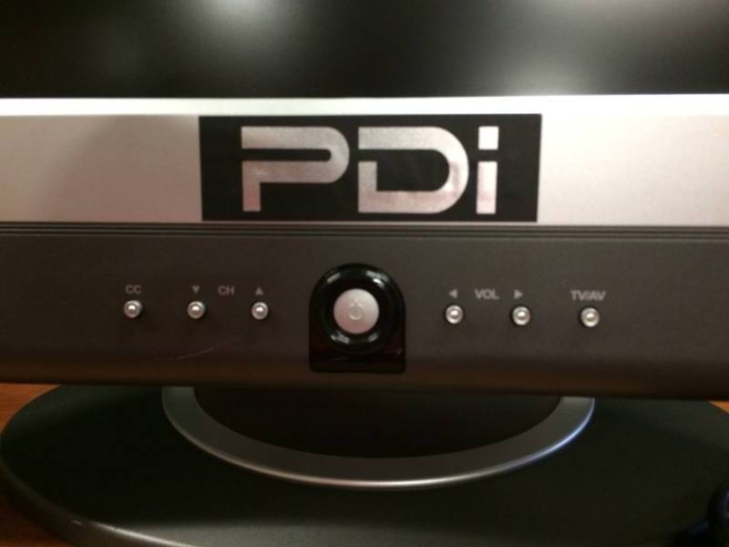 lot 10 image: PDi Communication System PDI-P20-R-90 TV Monitor Display With Built in Speakers