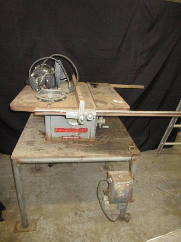 lot 7 image: Delta Homecraft Saw