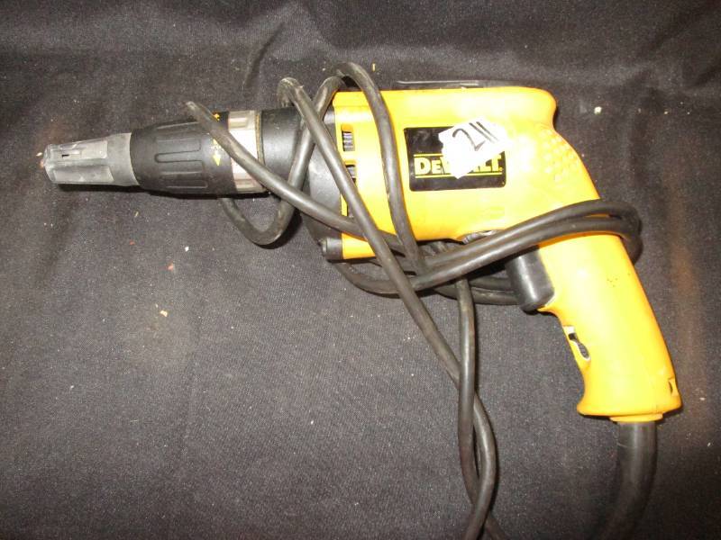 lot 63 image: Dewalt Drywall Screwdriver