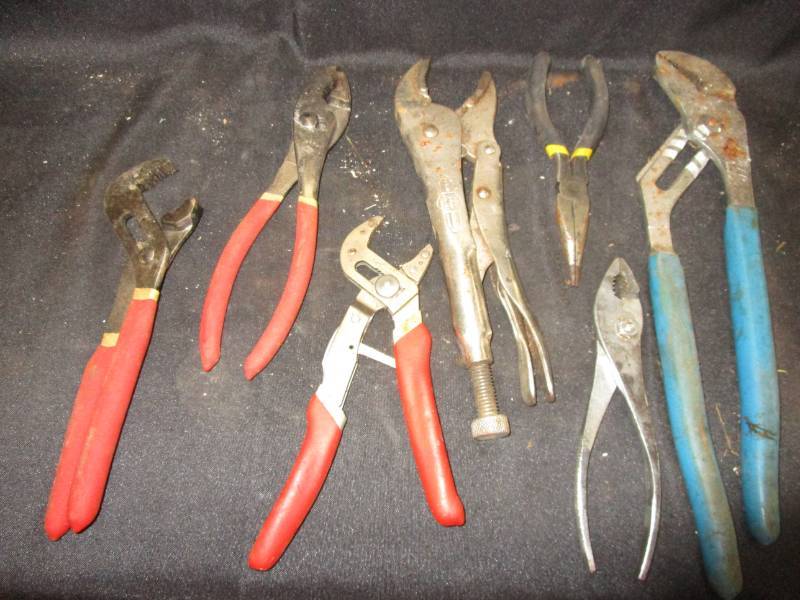 lot 98 image: Various Ajustable Wrenches