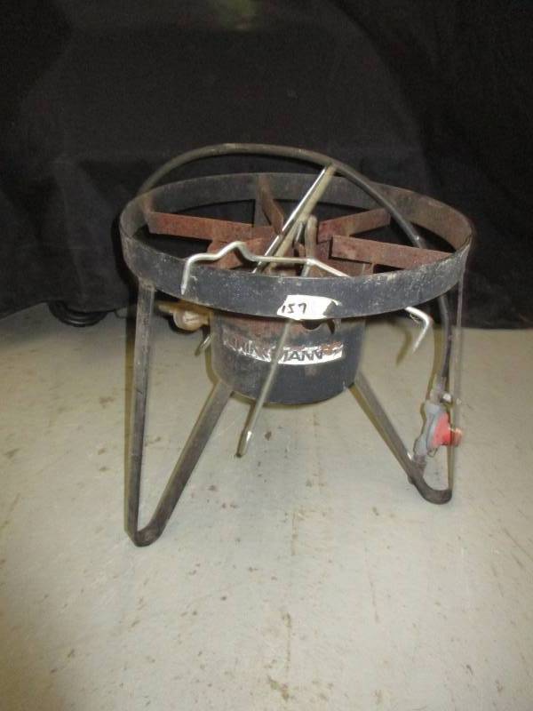 lot 135 image: propane turkey frier