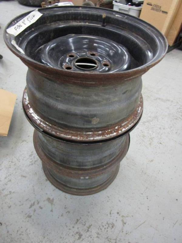 lot 138 image: Three Steel 14 Ford wheels 8 wide
