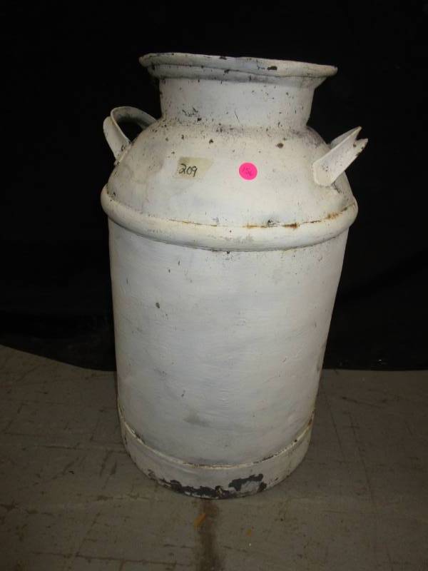 lot 156 image: Cream Can