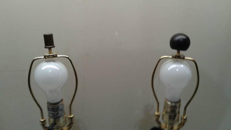 lot 22 image: Pair Of Black Glass Table Lamps, Different Shade Screws, Works