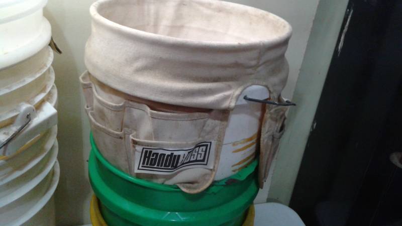 lot 24 image: Lot Of Buckets And Gas Tank, No Cover