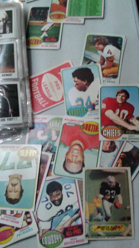 lot 40 image: Lot Of Vintage Football Sports And Batman Cards, Used, Some Show Wear