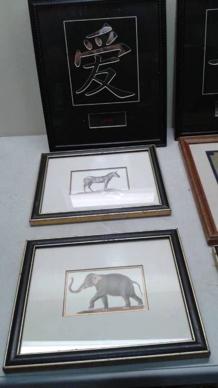 lot 48 image: Lot Of Hanging Wall Picture Home Decor