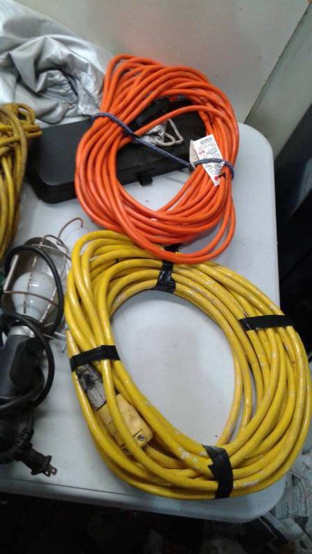 lot 66 image: Bin Filled With Power Cords And Hardware