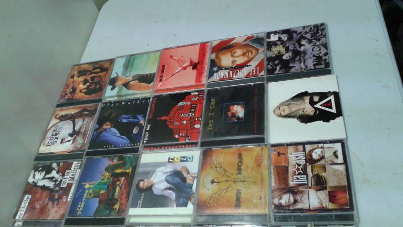 lot 102 image: Lot Of 30 Music CDs, Most In Good Condition, A Few May Show Minor Wear - Mixed CDs - Country