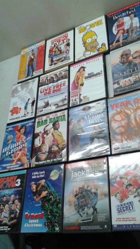 lot 114 image: 29 DVD Movies, Mostly Good Condition, Some May Show Minor Wear - comedy