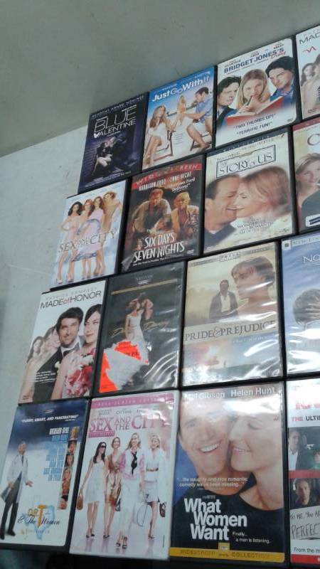lot 119 image: 25 DVD Movies, Mostly Good Condition, Some May Show Minor Wear - romantic comedy