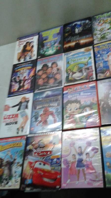 lot 120 image: 30 DVD Movies, Mostly Good Condition, Some May Show Minor Wear - KIDS